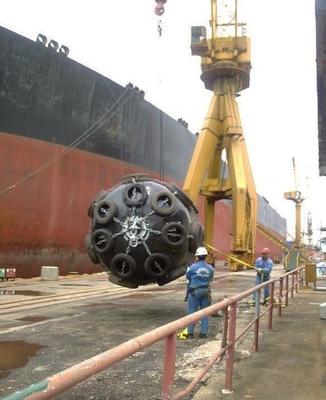 Revêtement de flottement de Polyurea d'amortisseur de bateau d'EVA avec le port adapté aux besoins du client anti-collision