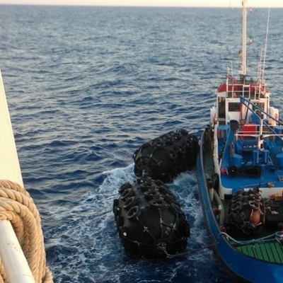 Yokohama durable flottant les pare-chocs pneumatiques de bateau d'amortisseur