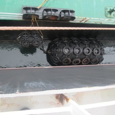 Amortisseur pneumatique du pneu 80Kpa de la BV pour le ballon en caoutchouc de flotteur de haute performance de protection de bateau