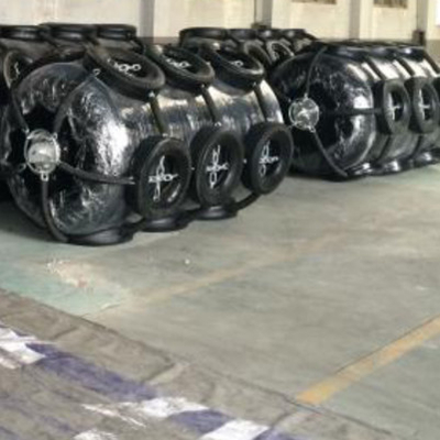 Filet à chaînes de pneu d'EVA Foam Filled Fender With de polyuréthane