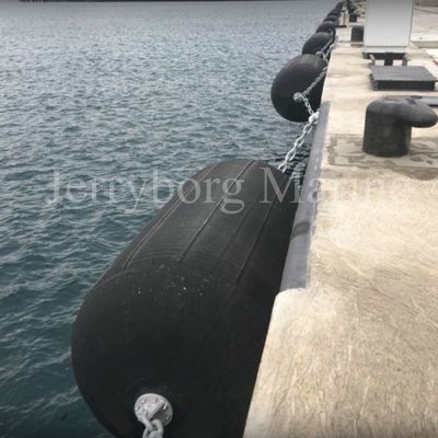 bateau de 2.5m*4.0m accouplant Yokohama pneumatique Marine Rubber Fenders