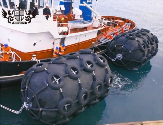 Fender japonais Yokohama type flottant Fender en caoutchouc pneumatique marine avec chaîne et pneu