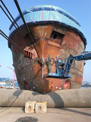 Haute flottabilité Lifting des navires Airbags niveauur de quai Pour conteneur