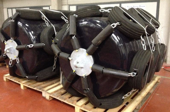 Fabrication Polyuréthane rempli de mousse EVA Fender pour bateau et yacht utilisé pour navire à navire
