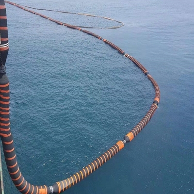 Le caoutchouc naturel Marine Hose flexible résistante de 12 pouces