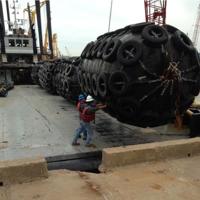 Amortisseur de l'ABS CCS Yokohama pour le bateau amarrant la grande élasticité Marine Rubber Buffer