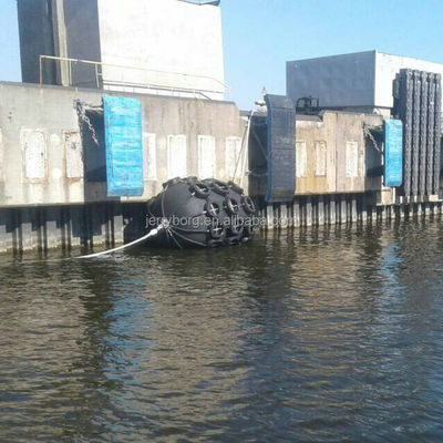 Amortisseur en caoutchouc de accouplement pneumatique de Yokohama du kpa 50 à haute pression pour le bateau