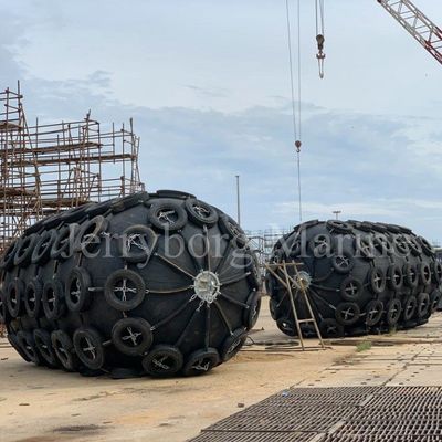 Amarrage à haute pression Marine Rubber Fender pneumatique de 80kpa Yokohama