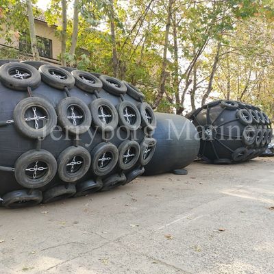 Amarrage à haute pression Marine Rubber Fender pneumatique de 80kpa Yokohama
