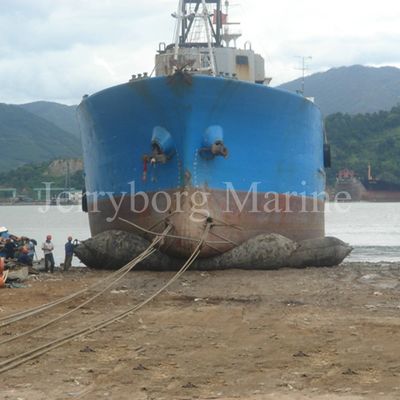 Bateau gonflable antiusure lançant les airbags en caoutchouc pneumatiques